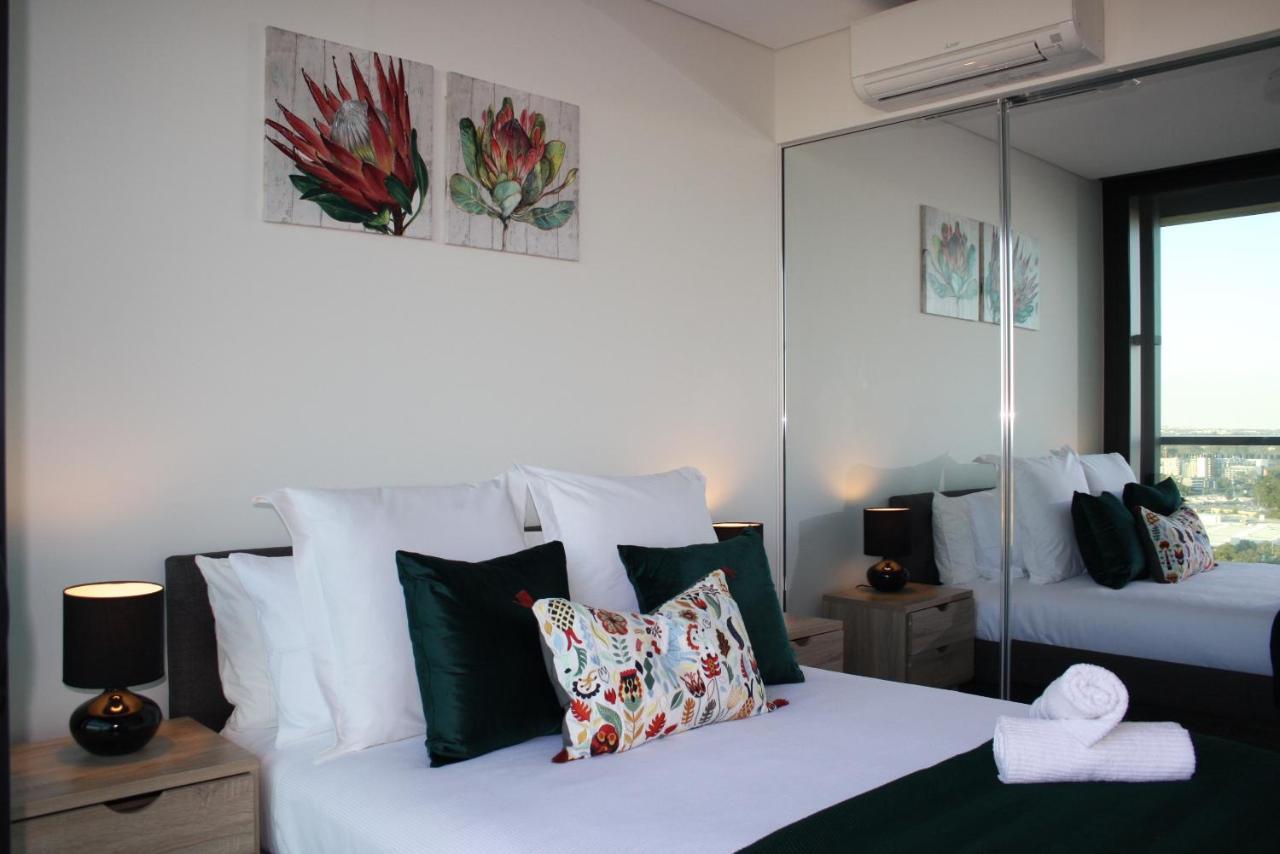 Apartamento Stunning Views Sydney Olympic Park Exterior foto